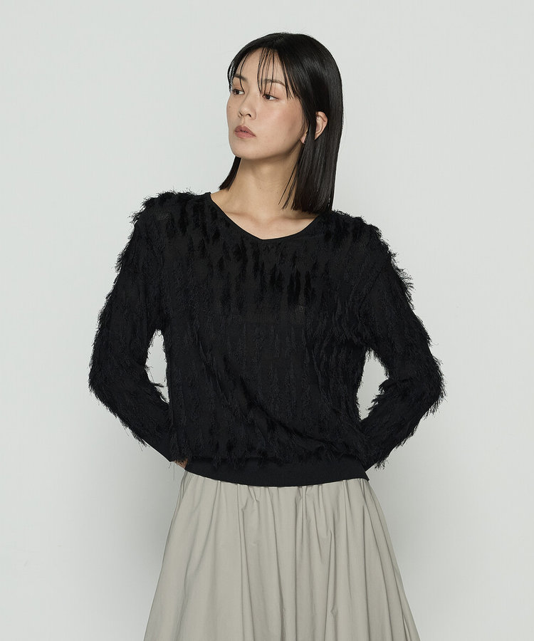 フリンジジャカード Vネックニット