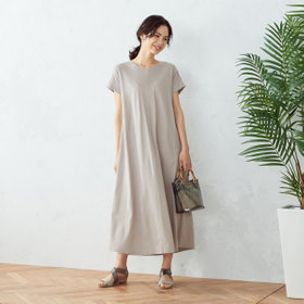 バックシャン　Ｔシャツワンピース