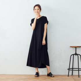バックシャン　Ｔシャツワンピース