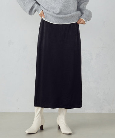 レーヨンポリエステル　ピーチサテン　ナロースカート
