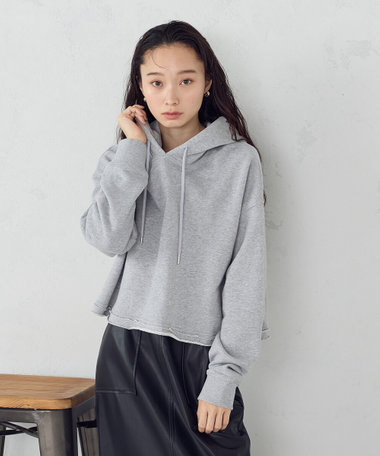 ショート丈　パーカー