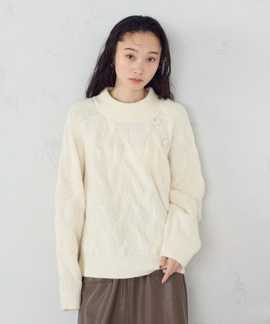 ケーブル　ボタンニット