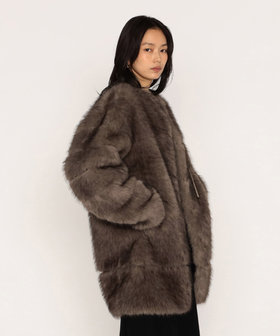 フェイクファー ノーカラーミドルレングスコート（18-14MM02-205