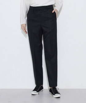 72ギャバ テーパードパンツ