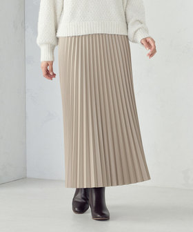 合成皮革プリーツスカート（38-50FM51-205）｜コムサモデルズ（COMME