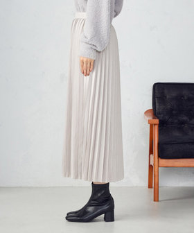 エンボス加工プリーツスカート（38-50FM52-205）｜コムサモデルズ
