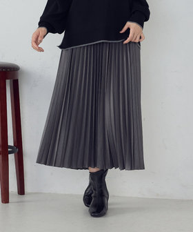 エンボス加工プリーツスカート（38-50FM52-205）｜コムサモデルズ