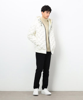 COMME ダウン？ シームレスダウン フード ブルゾン（47-21DI03-204