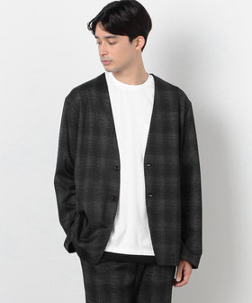 ジャックムスのシャープなシルエットベスト