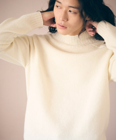 MADE IN JAPAN ナチュラルカラー ホールガーメントニット