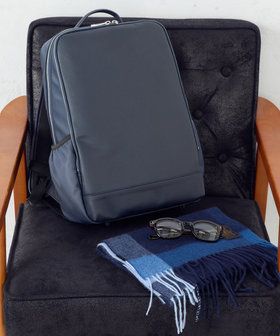 サフィアーノ型押し リュック（47-89XE04-203）｜コムサイズム（COMME