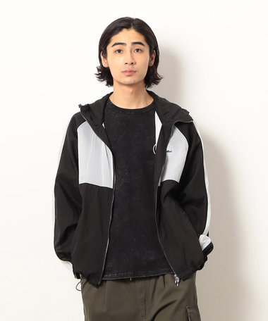 シアーナイロンフードブルゾン