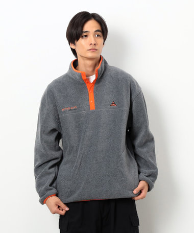 フリースプルオーバー