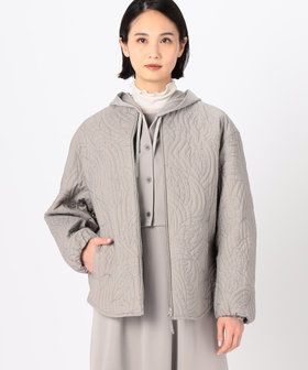 バティック柄キルト ノーカラーブルゾン（72-03VG01-204）｜ギャバジン