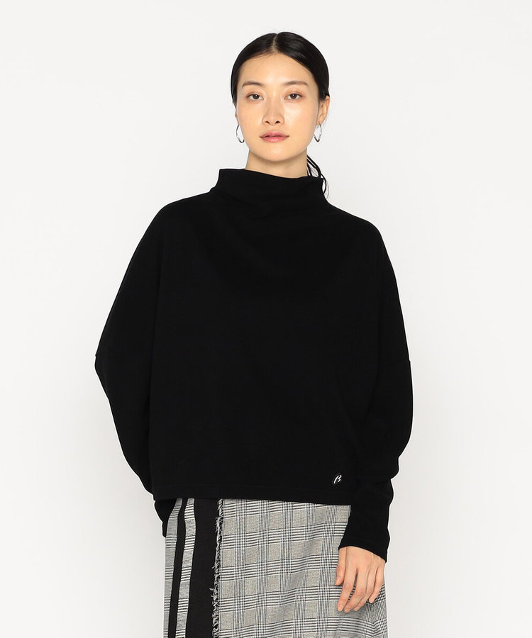 ビスタッチ ボトルネックプルオーバー