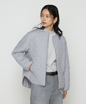 〔 +サイズ 〕 波柄Wキルト ノーカラーブルゾン