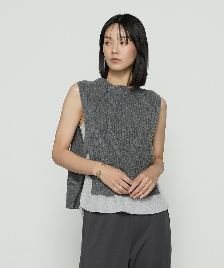 〔 +サイズ 〕 マシュマロブークレー ニットベスト