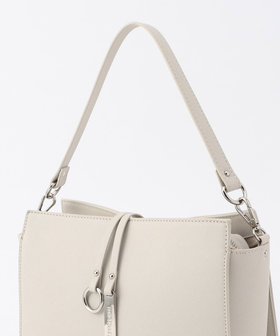 ロゴプレート ミニショルダー（95-20BM20-205）｜モノコムサ（MONO