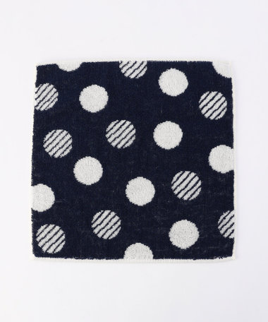 ドット柄ハンカチタオル