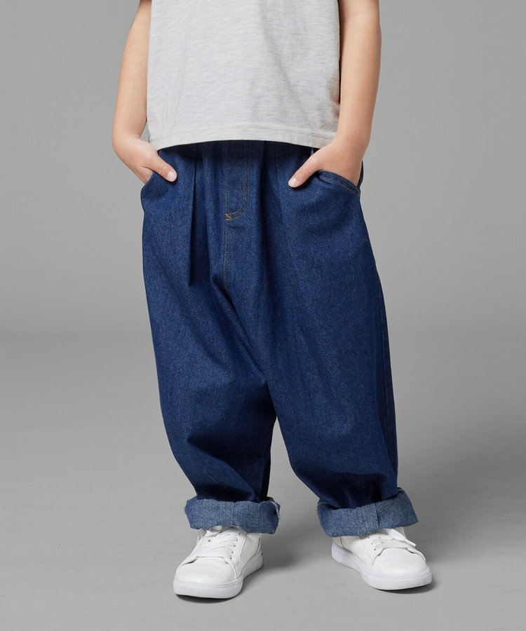 デニム ワイド テーパードパンツ（98-52PG27-204）｜COMME CA ISM（コムサイズム）｜COMME CA ISM（コムサイズム）｜KIDS（キッズ）｜公式通販｜ファイブフォックス  オンラインストア（FIVE FOXes ONLINE STORE）