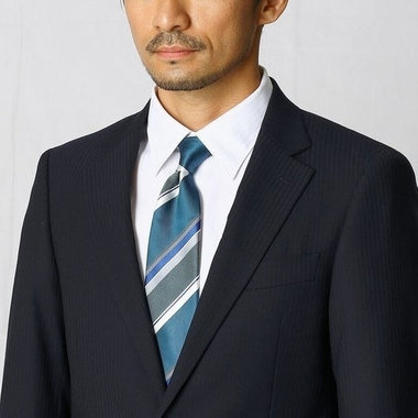 襟元を彩る！ネクタイ特集［コムサ・メン / アルチザン・メン］