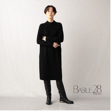 ハンドクロッシェミックス ニットドレス