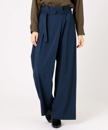 コーディネートの主役に！　“サファリタックワイドパンツ”