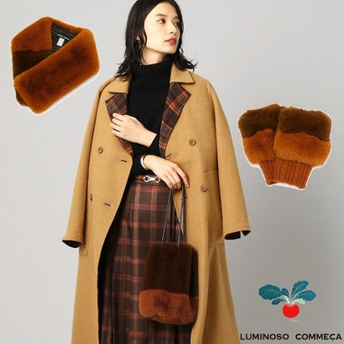 コーディネートのアクセントに！バイカラーファー小物