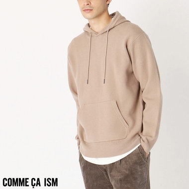 今年の秋は、カフェオレ気分♪ベージュ系アイテムをオシャレに着回そう。