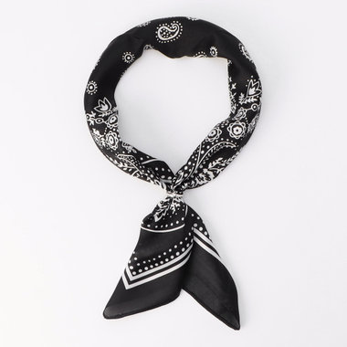 リング付き ペイズリー柄 スクエアスカーフ