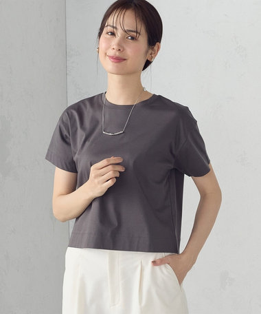 ボックスシルエット　クロップド丈　Ｔシャツ