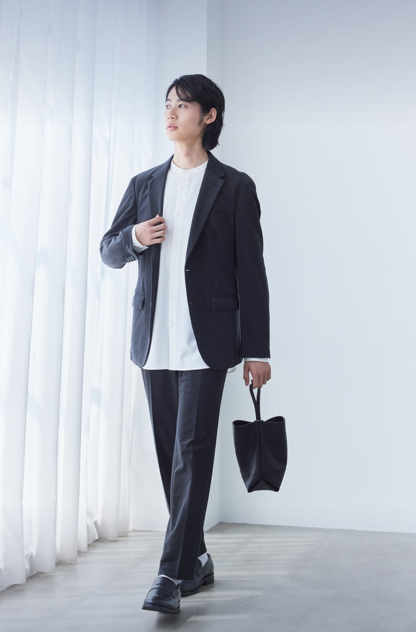 日常にも、使える服。【セレモニースタイル】│コムサイズム