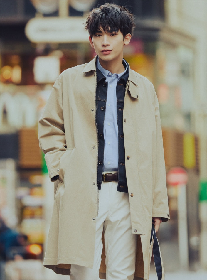 コートから春気分に。「春アウター」│ コムサイズム メンズ 2026.02