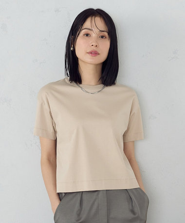 ボックスシルエット　クロップド丈Ｔシャツ